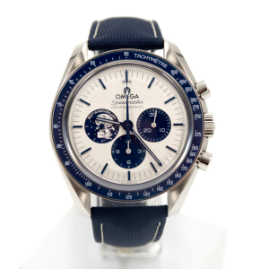 Omega Speed master Snoopy 2021